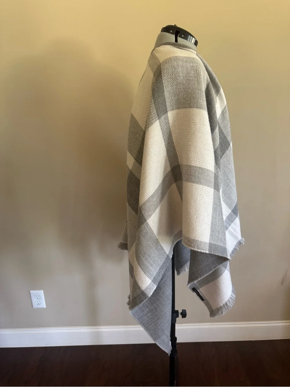 Banana Republic Gray and White Plaid wrap poncho - fits all sizes